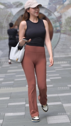 翘臀MM