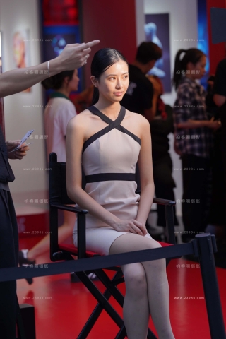 丝腿模特