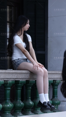 20250420可爱的肉丝妹子