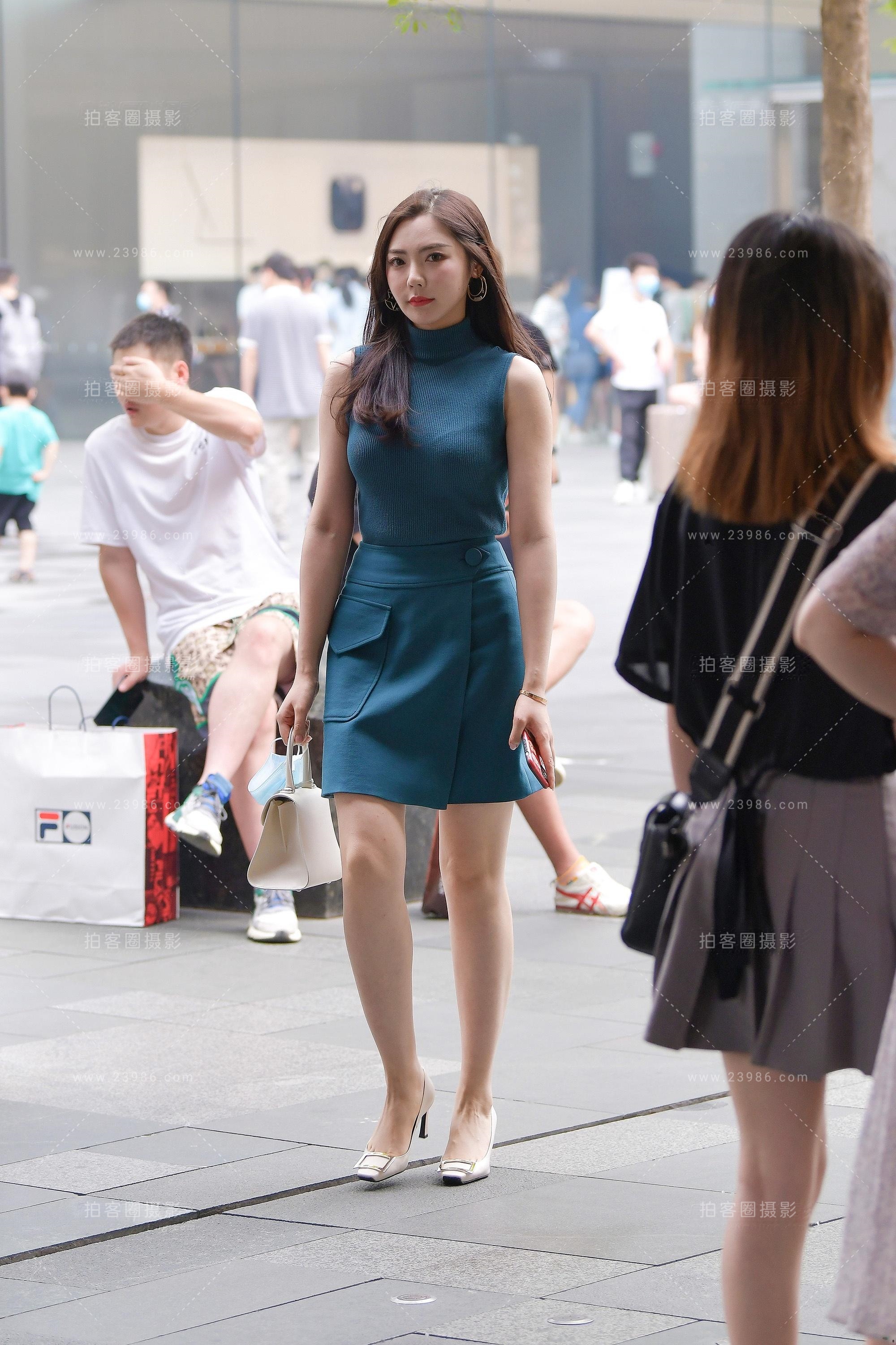 甜美的都市丽人美女