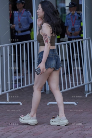热裤的美