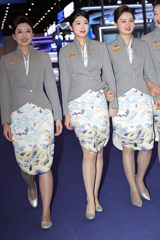 CATA海航熟女天团，群丝震撼来袭