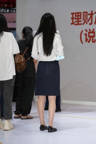 白衬衫通勤装肉丝小姐姐