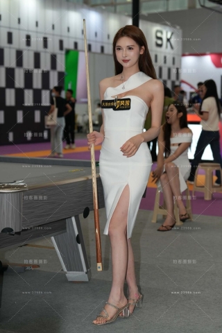 25广州台球展，白裙凉高美zu模特