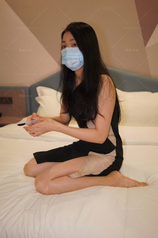 戴口罩的女孩 【图片➕视频】