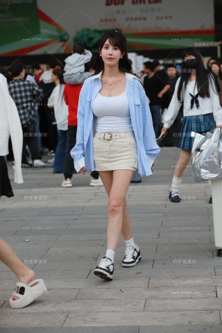 小哈娜下班