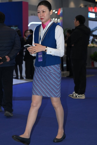 南航空姐-韵味轻熟乘务长