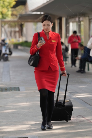 初春探访空姐村