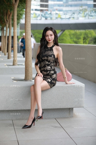 旗袍装性感美女 【图片➕视频】