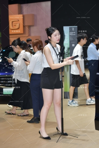 超级大白腿主播 【图片➕视频】