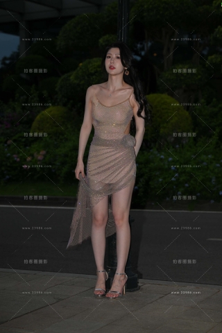 美女网红---弦子