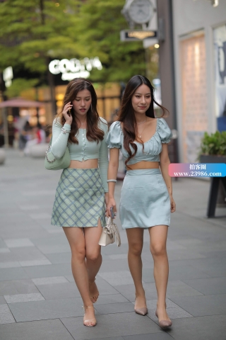 美女姐妹