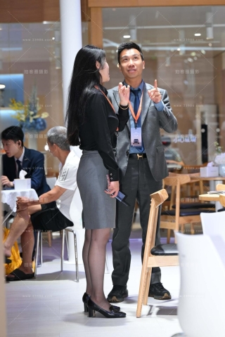 沃尔沃的韵味嘿丝高级经理