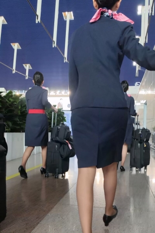 手机4k视频东航空姐棕色丝冬季制服