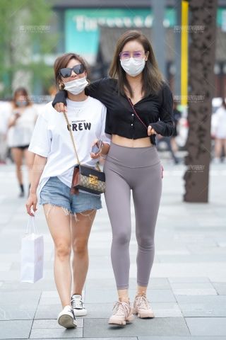 有点活泼