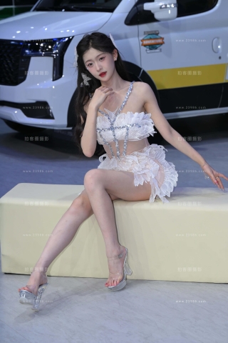 美足小仙女-任绵绵